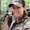 Bowhuntress.deb86